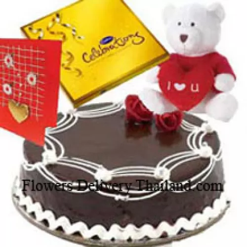 1 Kg Gâteau Truffe, Un Coffret de Pack Celebration de Cadbury, Ours en Peluche Je t'aime et une Carte de Vœux Gratuite